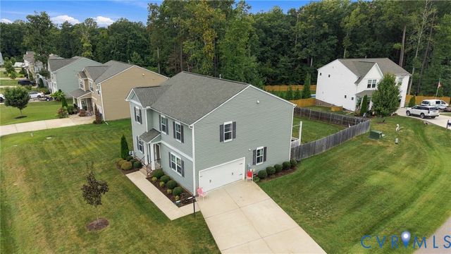 8801 Elkview Ct, North Chesterfield, VA 23236