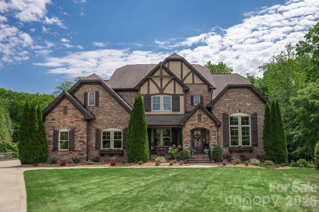 9004 Sunday Silence Drive, Waxhaw, NC 28173