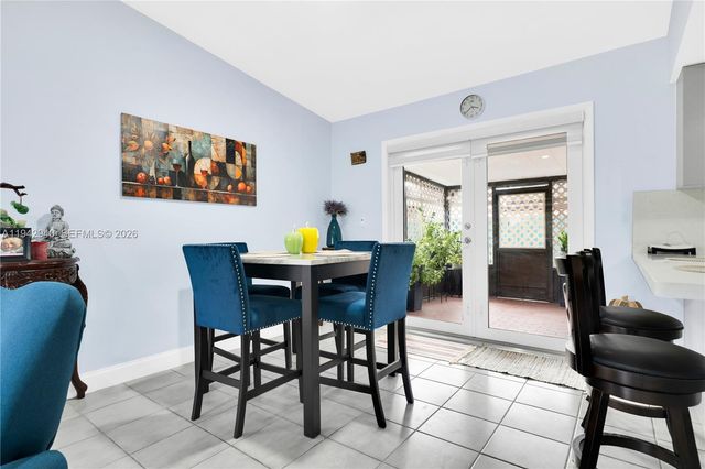 1142 SW 138th Ct, Miami, FL 33184