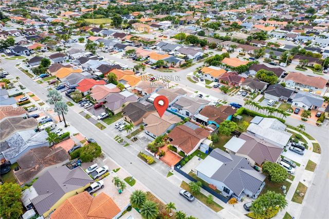 1142 SW 138th Ct, Miami, FL 33184