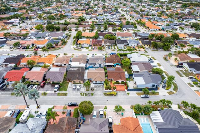 1142 SW 138th Ct, Miami, FL 33184