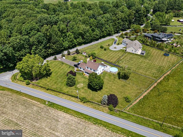 402 SCHOOL RD, Lincoln University, PA 19352