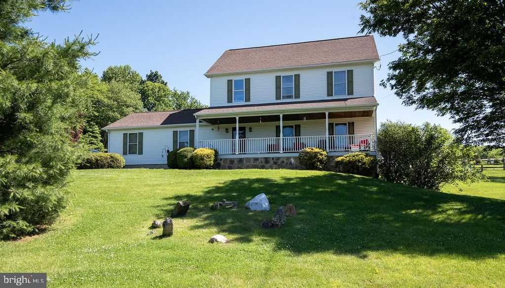 402 SCHOOL RD, Lincoln University, PA 19352