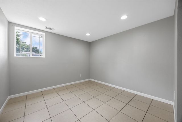 5635 Cornell Street SW, Cedar Rapids, IA 52404