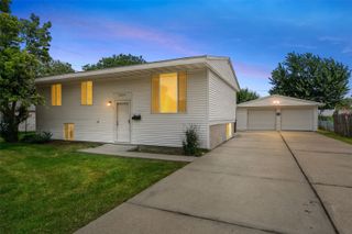 5635 Cornell Street SW, Cedar Rapids, IA 52404