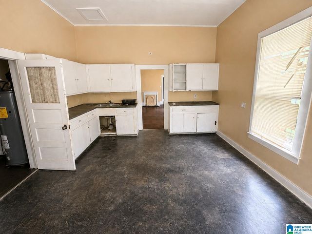 2529 20TH STREET, Birmingham, AL 35208