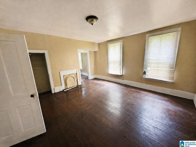 2529 20TH STREET, Birmingham, AL 35208
