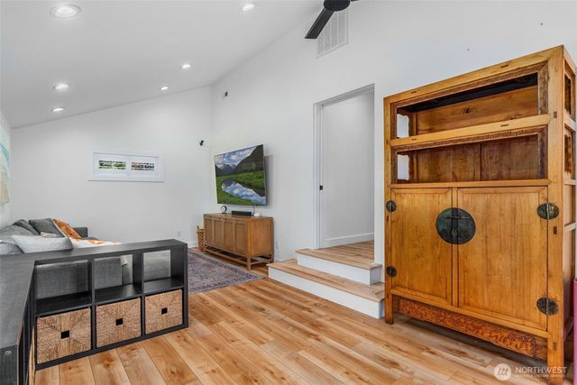 7746 Manzanita Drive NW, Olympia, WA 98502