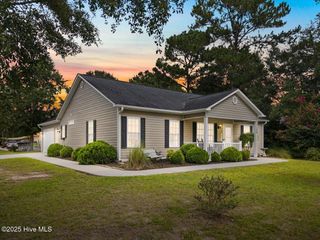 3196 Pine Hill Drive SW, Shallotte, NC 28470