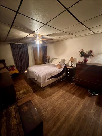 380 Monroe Ave, Leechburg Boro, PA 15656