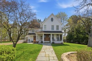 41-43 Stone St, Walpole, MA 02081