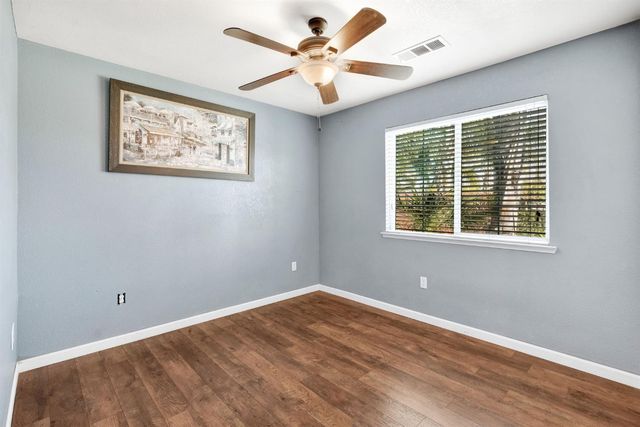 1350 E Jefferson Court, Reedley, CA 93654
