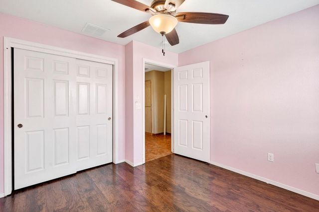 1350 E Jefferson Court, Reedley, CA 93654