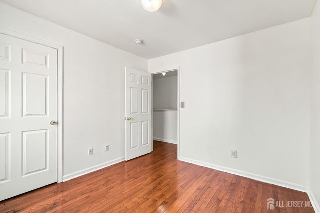 14 Somerset Street, Carteret, NJ 07008