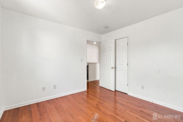 14 Somerset Street, Carteret, NJ 07008