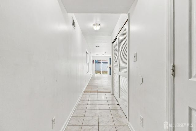14 Somerset Street, Carteret, NJ 07008
