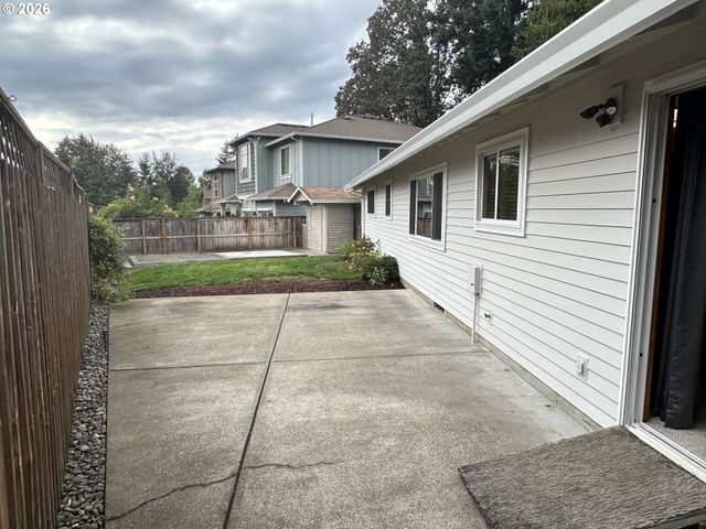 9150 Sw APACHE Dr, Tualatin, OR 97062