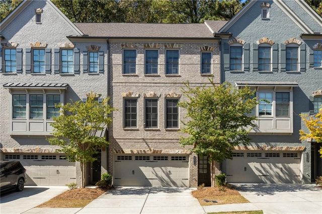 2504 Skyland NE Drive 18, Brookhaven, GA 30319