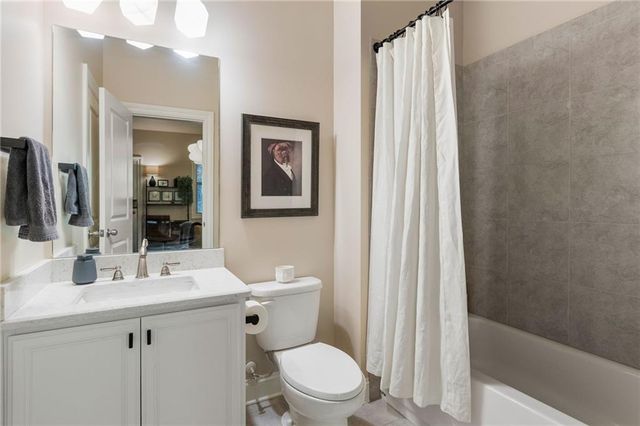 2504 Skyland NE Drive 18, Brookhaven, GA 30319