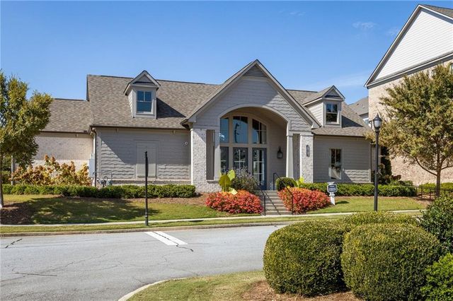 2504 Skyland NE Drive 18, Brookhaven, GA 30319