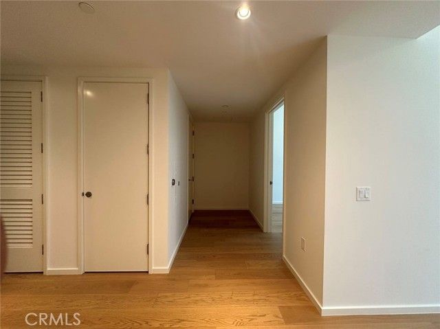 877 Francisco Street 1905, Los Angeles, CA 90017