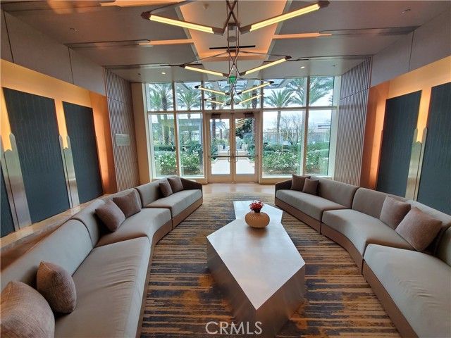 877 Francisco Street 1905, Los Angeles, CA 90017