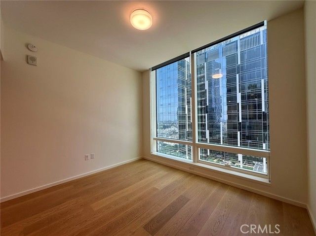 877 Francisco Street 1905, Los Angeles, CA 90017