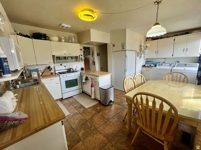 384 TUSHER ST, Moab, UT 84532