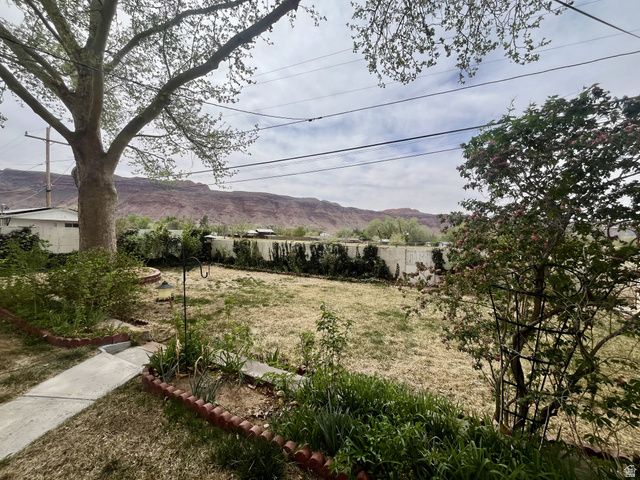 384 TUSHER ST, Moab, UT 84532