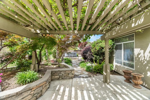 4220 Pinehurst, Stockton, CA 95219