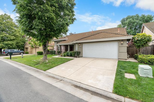 4220 Pinehurst, Stockton, CA 95219