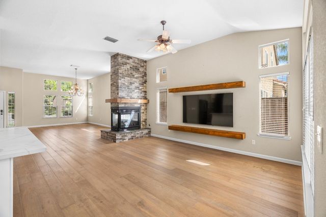4220 Pinehurst, Stockton, CA 95219