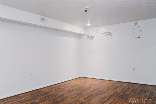 512 Reading Road, Dayton, OH 45404