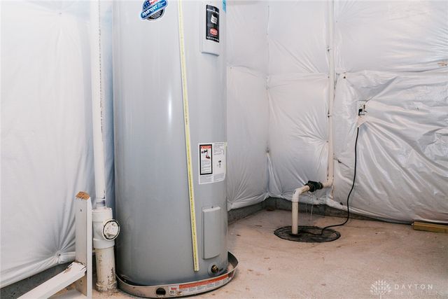 512 Reading Road, Dayton, OH 45404