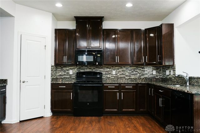 512 Reading Road, Dayton, OH 45404