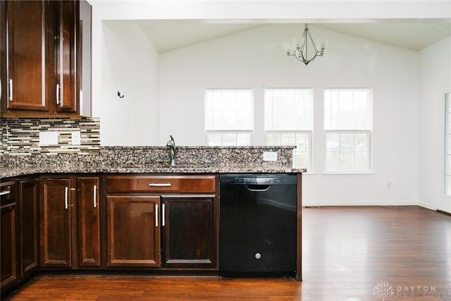 512 Reading Road, Dayton, OH 45404