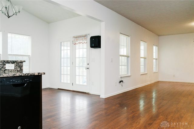 512 Reading Road, Dayton, OH 45404