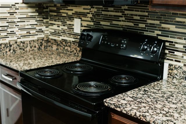 512 Reading Road, Dayton, OH 45404