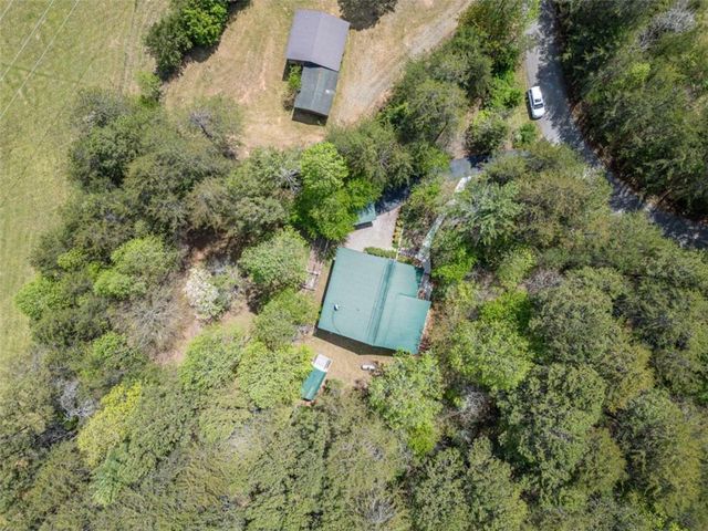 292 Holly Cove Circle, Blairsville, GA 30512