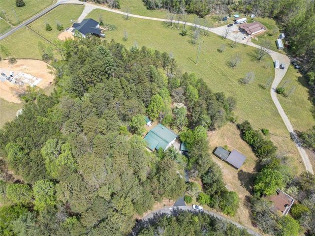 292 Holly Cove Circle, Blairsville, GA 30512