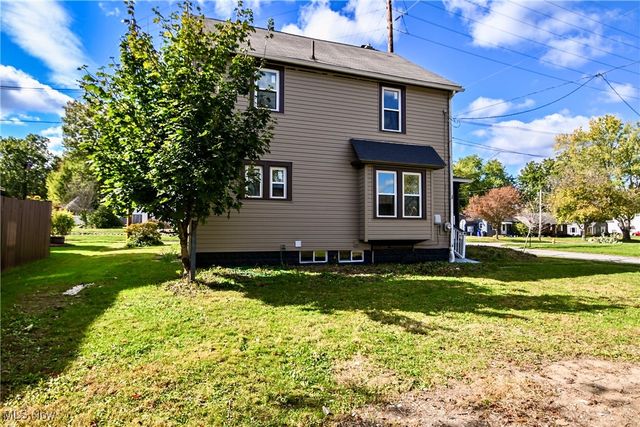 401 Madison Avenue, Ravenna, OH 44266