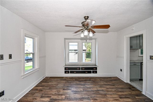 401 Madison Avenue, Ravenna, OH 44266