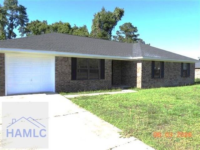 355 McCumber Drive, Allenhurst, GA 31301