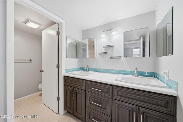 2012 Dan Court NE, Palm Bay, FL 32905