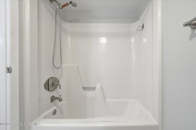 2012 Dan Court NE, Palm Bay, FL 32905