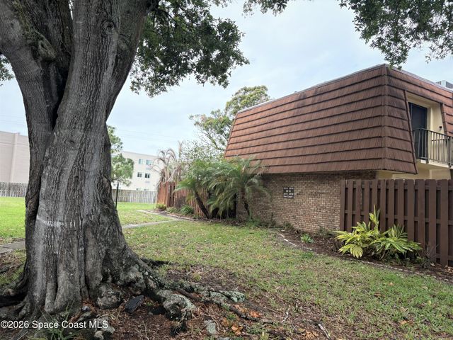 2012 Dan Court NE, Palm Bay, FL 32905