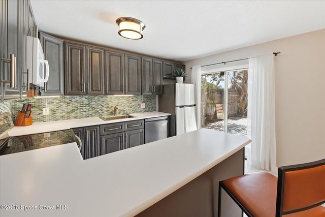 2012 Dan Court NE, Palm Bay, FL 32905