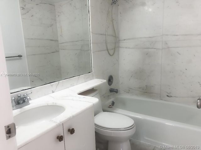 199 Ocean Lane Drive 505, Key Biscayne, FL 33149