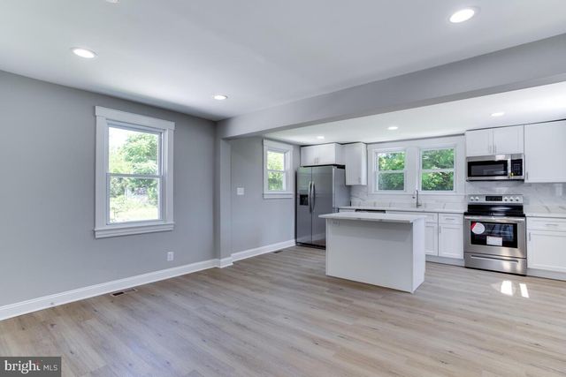 1227 TYLER AVE, Annapolis, MD 21403