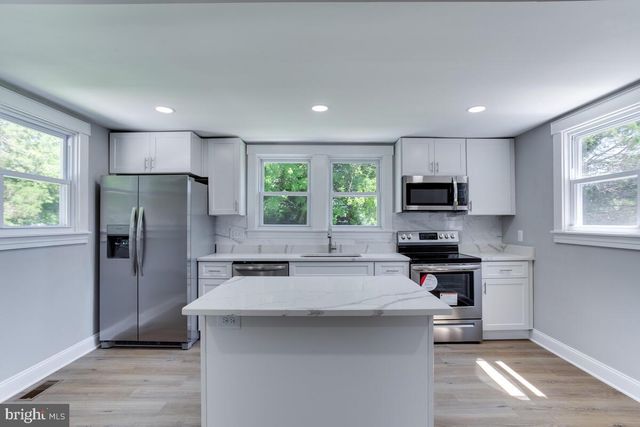 1227 TYLER AVE, Annapolis, MD 21403